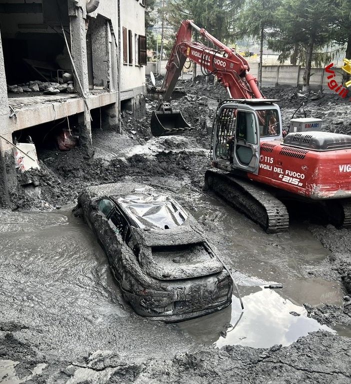 vigili del fuoco bardonecchia