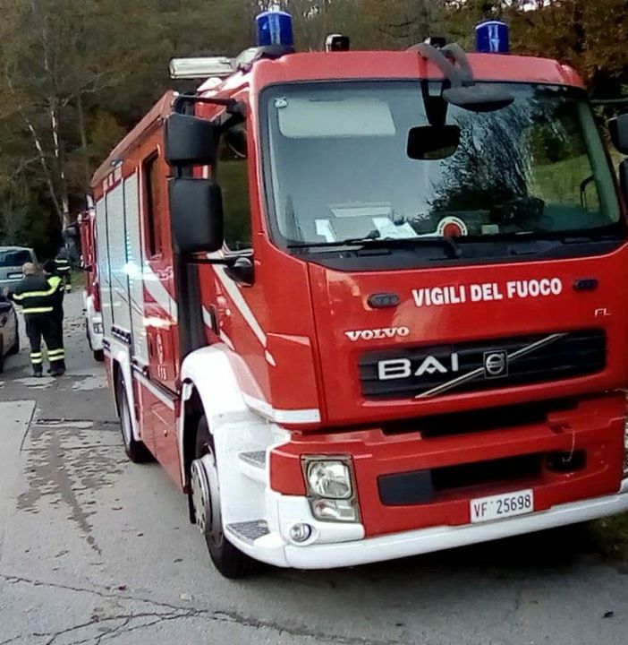 camion dei vigili del fuoco