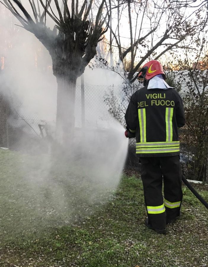 Germagnano, rogo coinvolge una casa e alcuni garage