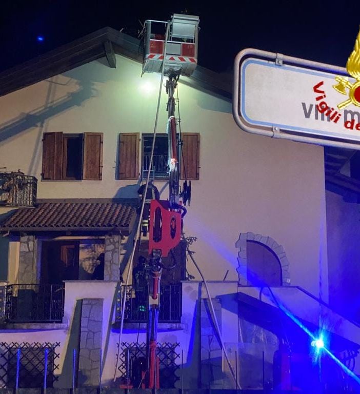 vigili del fuoco intervento notturno