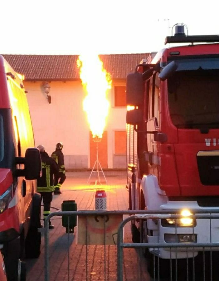 vigili del fuoco a rondissone