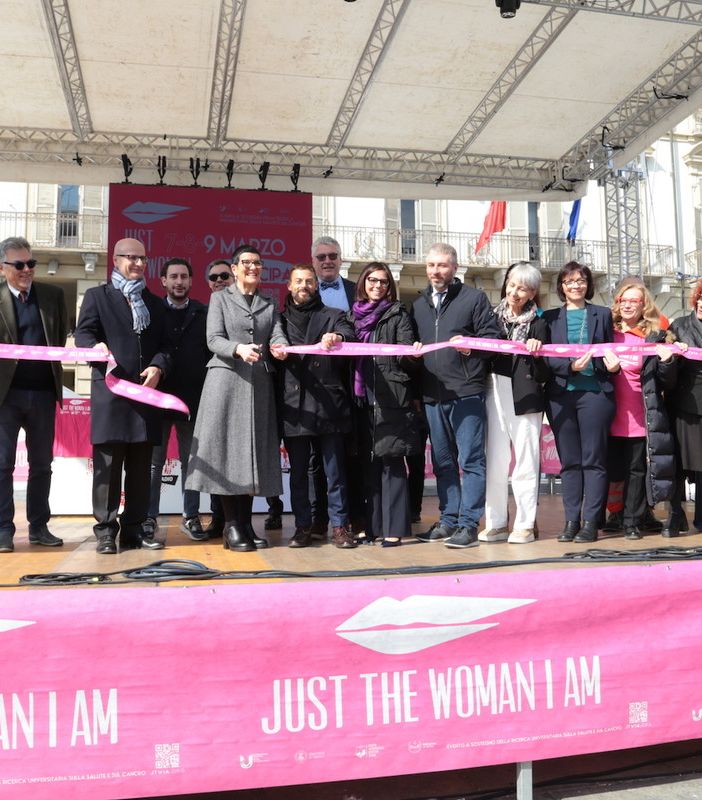 Inaugurato il villaggio della prevenzione di Just The Woman I Am
