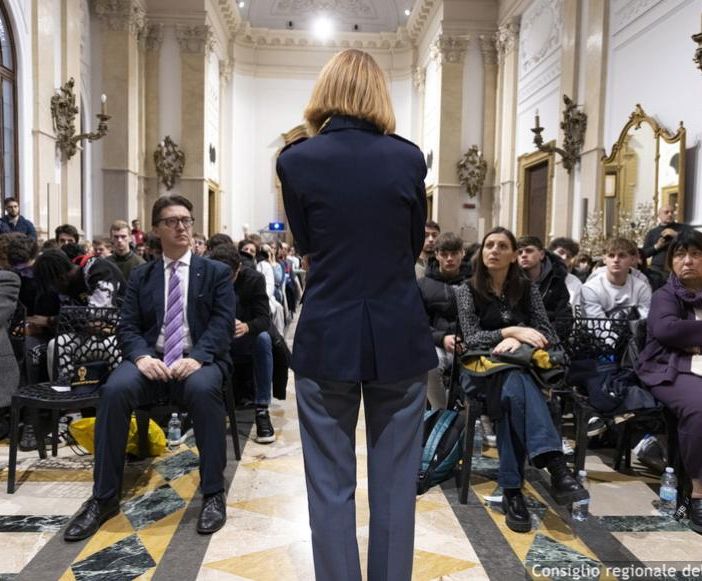 “Voci di coraggio”, con la Polizia di Stato contro le violenze di genere