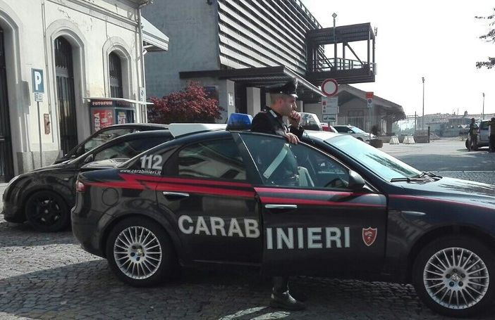 Arrestato a Venaria macellaio marocchino pusher: trovato con 5 chili di hashish in casa