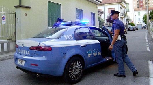 Avevano trafugato 50mila euro di oggetti preziosi da un appartamento a Cuneo: arrestate a Torino due giovani