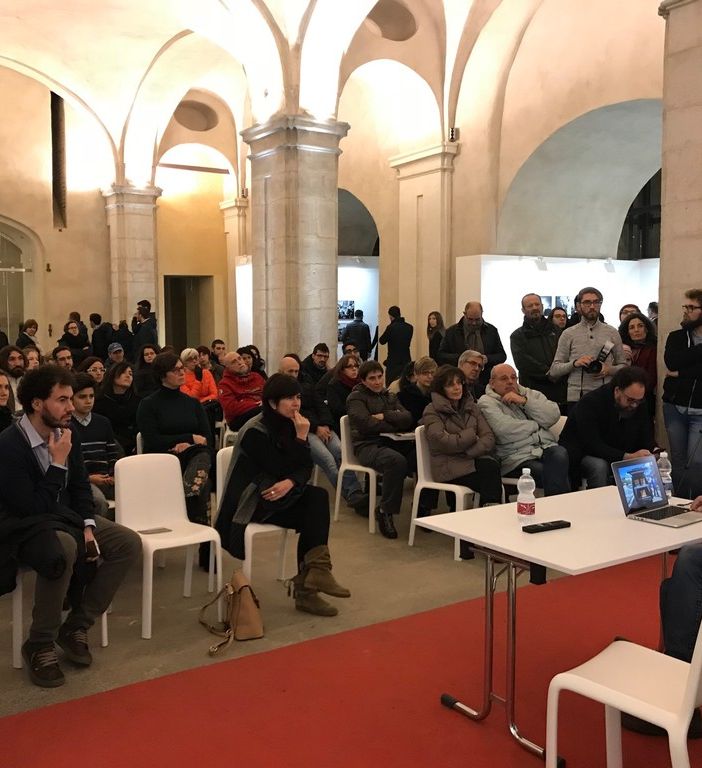 Macedonia del Nord, incontro venerdì a World Press Photo