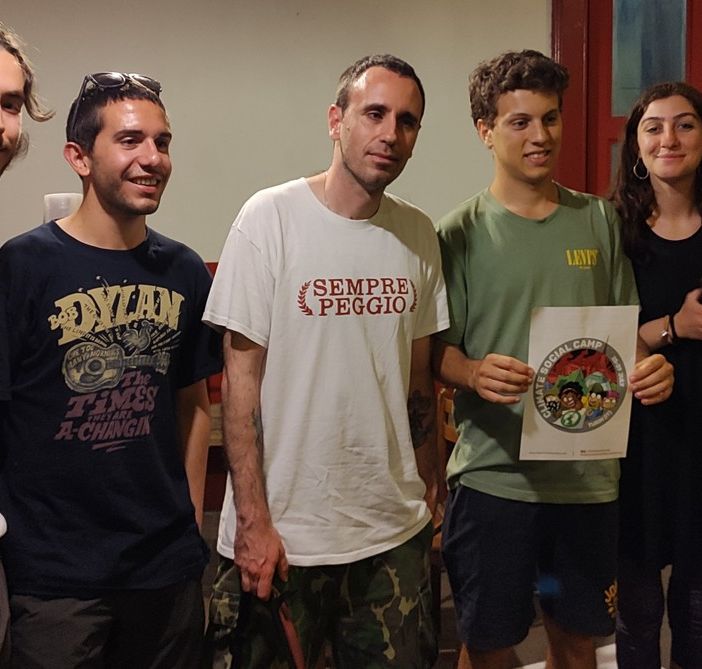 foto di gruppo con Zerocalcare