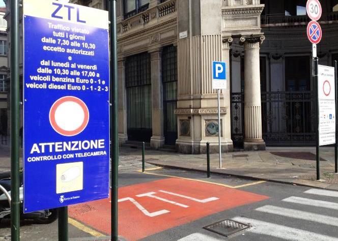 Oggi a Torino il centro storico è chiuso al traffico