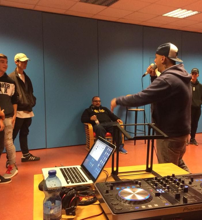 Moncalieri, Rap per tutti: il laboratorio per parlare di divertimento sano