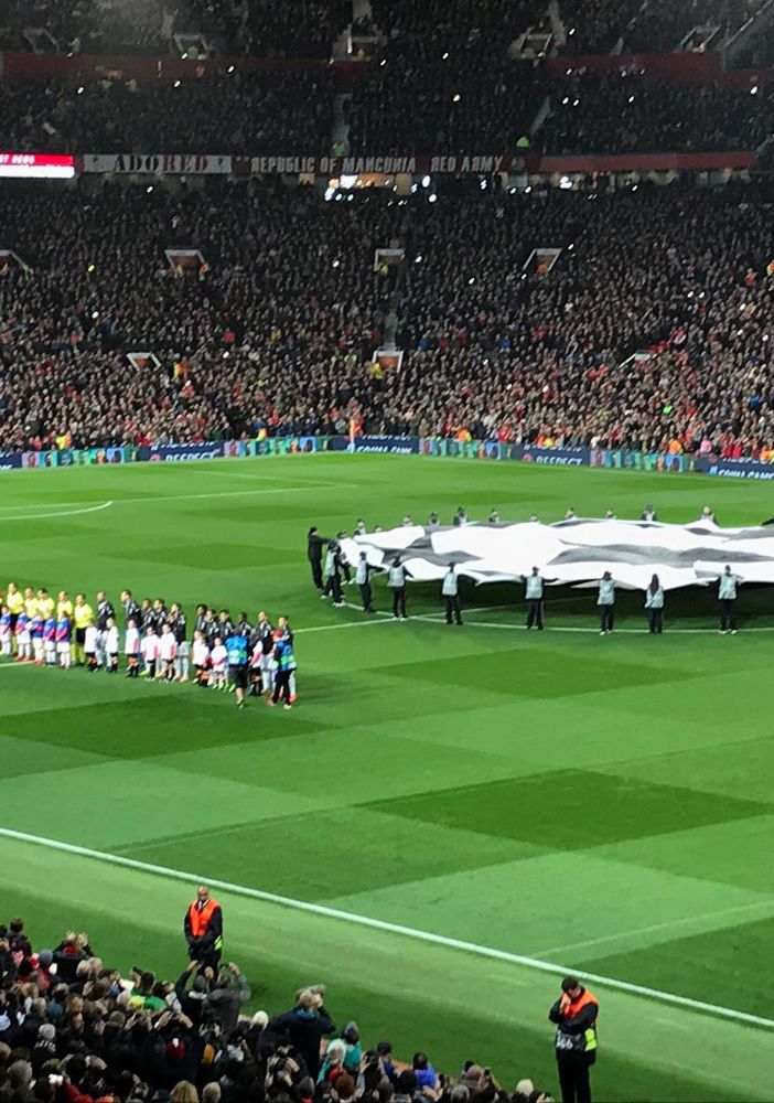 Personalità e Dybala, la Juve sbanca Old Trafford e ipoteca la qualificazione