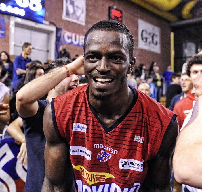 Pierre Fall, primo acquisto stagionale dell'Auxilium (foto dalla pagina facebook del club torinese)