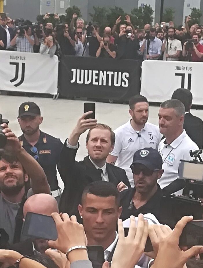 In centinaia per le  visite mediche di CR7: è il Ronaldo day