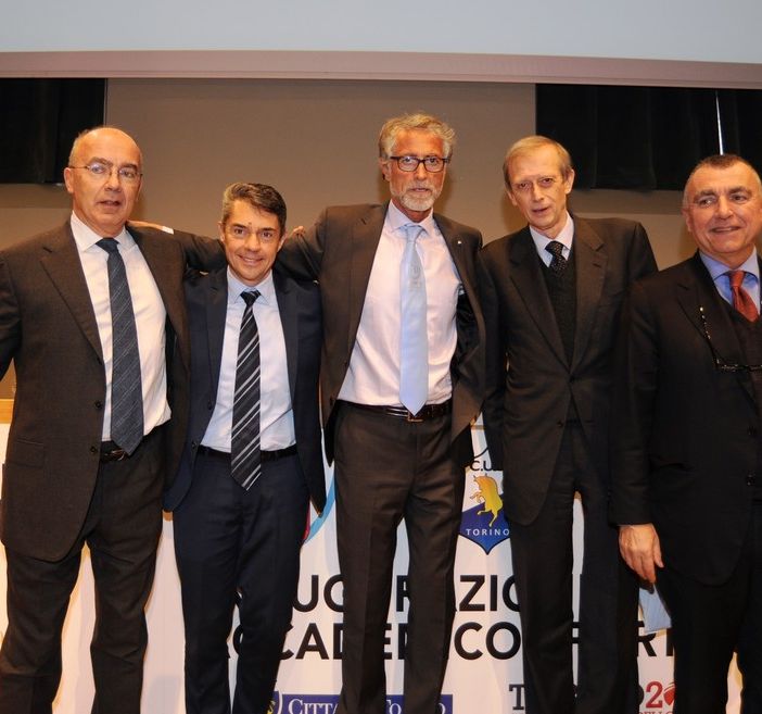 Nell'immagine dell'Inaugurazione dell'Anno Accademico 2016, da sinistra abbiamo: il Magnifico Rettore dell'Università di Torino Gianmaria Ajani, il Magnifico Rettore del Politecnico di Torino Mario Gilli, il Presidente del CUS Torino Riccardo D'Elicio, il Sindaco di Torino Piero Fassino e il Presidente CUSI Lorenzo Lentini