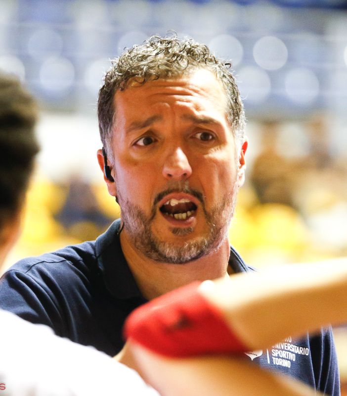 Barricalla Cus Torino Volley: vittoria fondamentale a Macerata