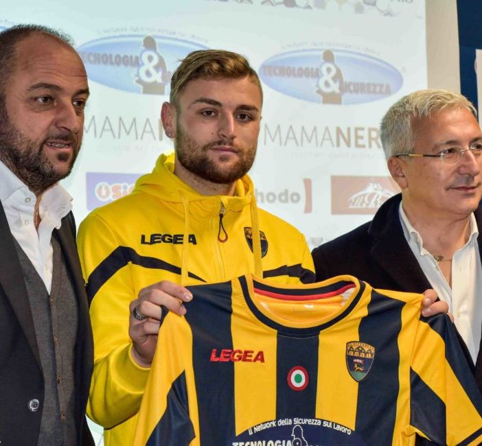 Cristian Bunino, in un'immagine tratta dal sito internet della Viterbese
