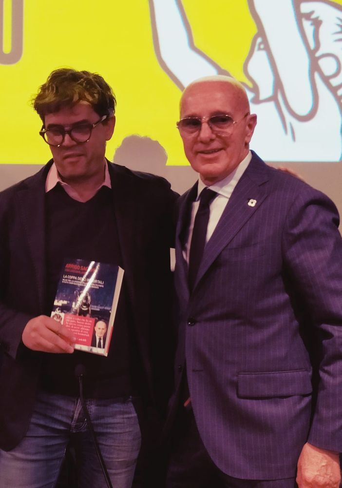 Stile e collettivo, il calcio di Arrigo Sacchi al Salone del Libro di Torino