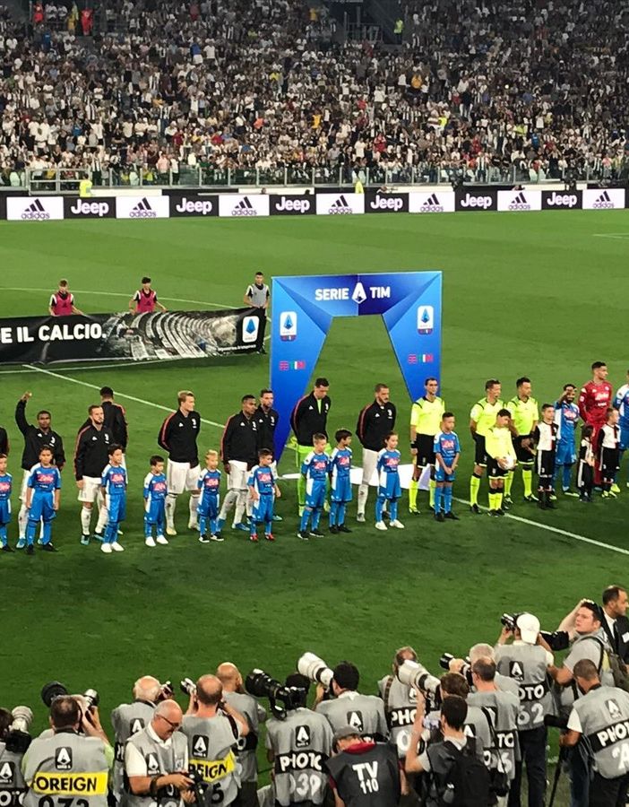 Juve, vittoria al cardiopalma contro il Napoli all'Allianz Stadium: pirotecnico 4-3 con finale thrilling