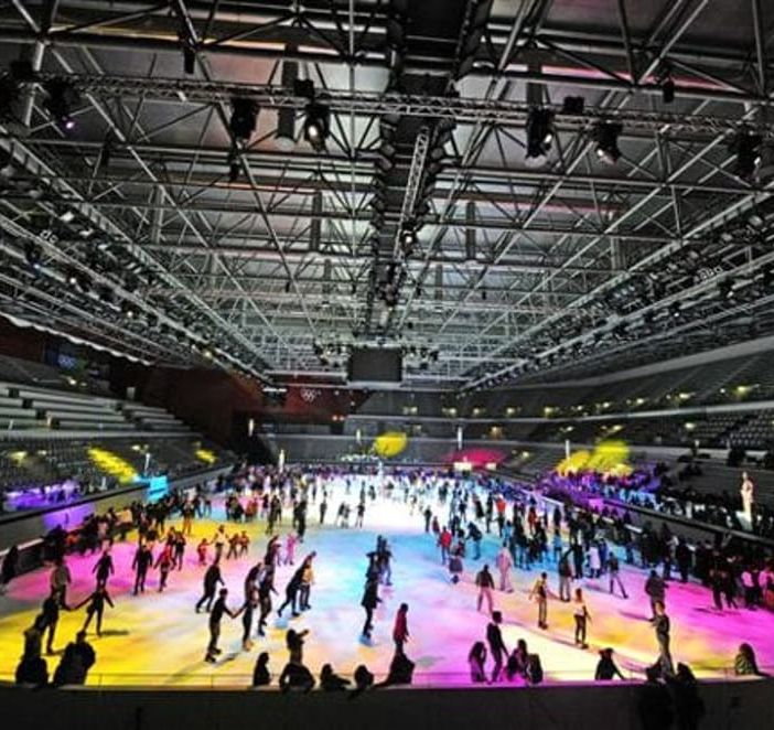 Al Palavela di Torino si pattina sul ghiaccio sulla pista dei campioni del mondo. Prezzi e orari