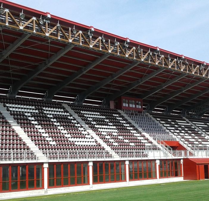 Al Fila &quot;La partita della Leggenda&quot;: vecchie glorie contro Artisti granata