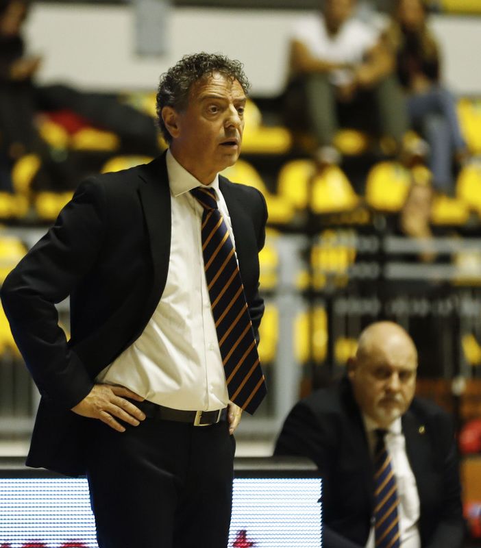 Fixi, coach Riga: &quot;Paghiamo gli errori ai tiri liberi, le palle perse, i rimbalzi e l'assenza di una pivot di spessore&quot;