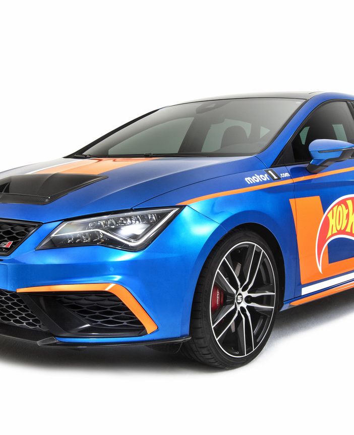 Hot Wheels alla Supercar Night Parade: la notte torinese dedicata ai motori più audaci…