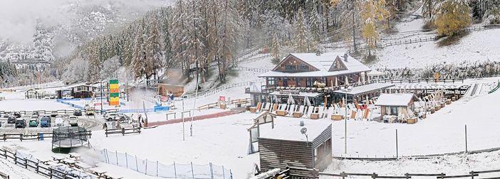 Neve in Alta Valle d Susa e sulla Via Lattea. In foto: Campo Smith a Bardonecchia, oggi poco dopo le 14 (dalle webcam)