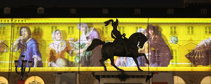 Torino come Lione, per Natale in piazza San Carlo torna il videomapping Torino come Lione, per Natale in piazza San Carlo torna il videomapping
