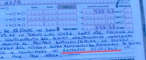 Nel filmato diffuso in rete l'inquadratura del verbale coi dati del 45enne albese