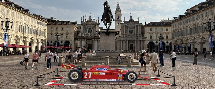 Ferrari davanti al Caval 'd Brons