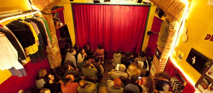 La musica da camera incontra i negozi di Vanchiglia: il progetto del Teatro della Caduta all'insegna del vintage La musica da camera incontra i negozi di Vanchiglia: il progetto del Teatro della Caduta all'insegna del vintage