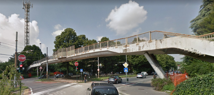 Le passerelle pedonali di viale dei Mughetti verso l'abbattimento: dal 7 marzo servizio sostitutivo bus per Le Vallette
