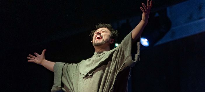 "Forza venite gente", il musical su San Francesco d'Assisi in scena al Teatro Alfieri