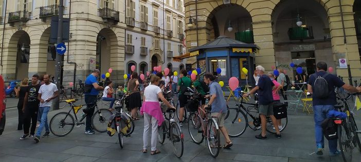Il bike sharing sbarca a Porta Palazzo grazie alla Portineria di Comunità Il bike sharing sbarca a Porta Palazzo grazie alla Portineria di Comunità
