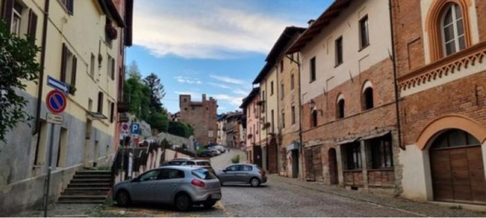 Pinerolo discute sul via libera alle terrazze a tasca nel centro storico