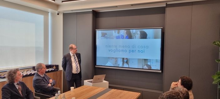 Il professor Mario R. Cappellin durante l’inaugurazione della nuova sede