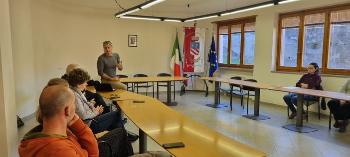 La presentazione di oggi in Comune a Villar Pellice La presentazione di oggi in Comune a Villar Pellice
