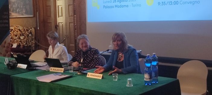 Le scuole cattoliche paritarie a Palazzo Madama per parlare del ruolo dei docenti: la quarta edizione del congresso Fidae si è tenuto a Torino Le scuole cattoliche paritarie a Palazzo Madama per parlare del ruolo dei docenti: la quarta edizione del congresso Fidae si è tenuto a Torino