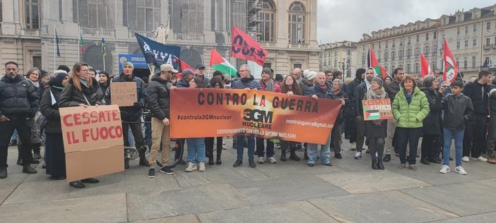 Manifestazione in Piazza Castello per la Palestina libera e il cessate il fuoco a Gaza Manifestazione in Piazza Castello per la Palestina libera e il cessate il fuoco a Gaza