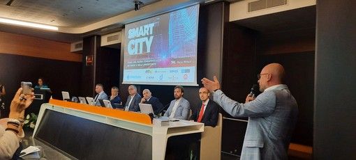 “Costruire una smart city fruibile dall'utente finale” (VIDEO)