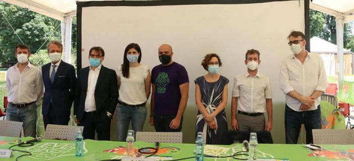 Torino torna a vivere "a cielo aperto" per un'estate di cultura e socialità