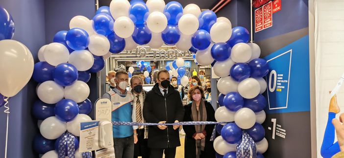 taglio del nastro decathlon taglio del nastro decathlon