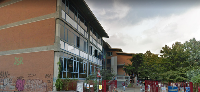 Maltrattamenti sui bambini: agenti a scuola, arrestata a Torino maestra delle elementari