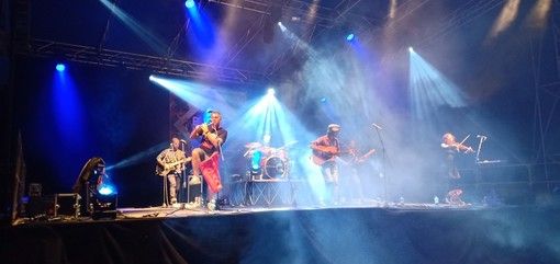 Debutto con i Lou Tapage per l'Arena Cuneo Live Festival: "Siamo qui, dal vivo. Un mese e mezzo fa non ci avremmo creduto" (GALLERY) Debutto con i Lou Tapage per l'Arena Cuneo Live Festival: "Siamo qui, dal vivo. Un mese e mezzo fa non ci avremmo creduto" (GALLERY)