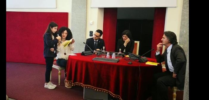 Un libro di poesie per Regeni, Appendino: &quot;Contributo al percorso di verità dei genitori di Giulio&quot;