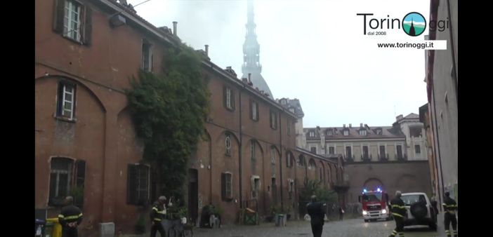 Incendio alla Cavallerizza, l'assessore Poggio contro il Comune: "Riqualificazione? Ha sbagliato strada" [VIDEO]