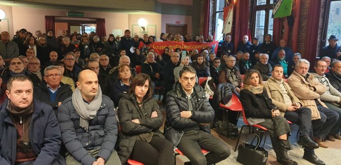 Cittadini e forze politiche presenti nella sala del Consiglio