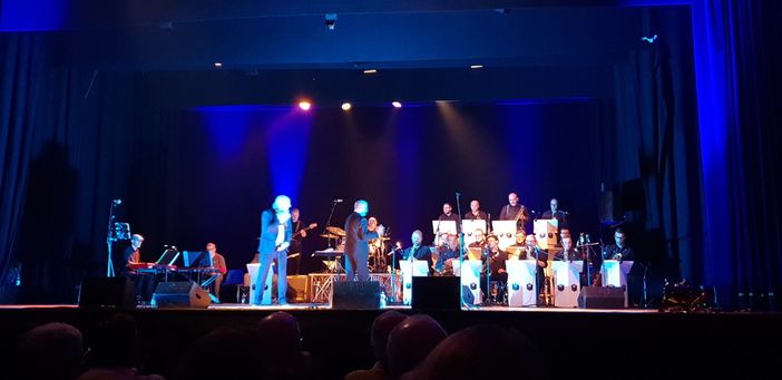 Teatro Superga di Nichelino sold out per i 20 anni di Cascina Nonna Mariuccia