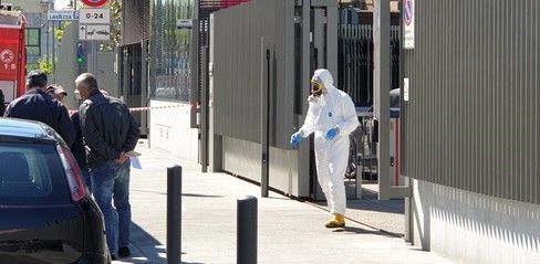 Buste sospette alle aziende alimentari: all'interno c'era del veleno