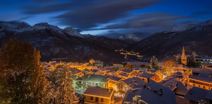 Coronavirus, l'Unione Montana Via Lattea si appella al Premier Conte: "Basta con il panico mediatico, difendiamo il turismo"