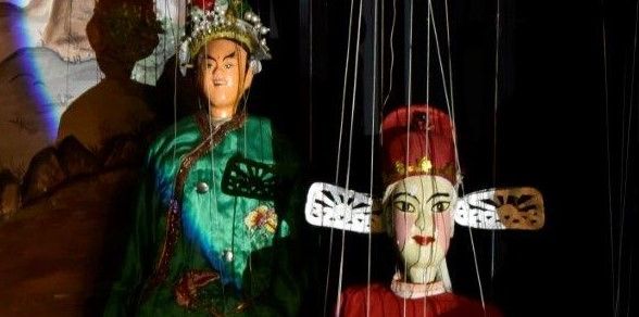 Marionette, burattini e ombre dalla Cina: un viaggio tra mito e tradizione a Casa Gianduja Marionette, burattini e ombre dalla Cina: un viaggio tra mito e tradizione a Casa Gianduja